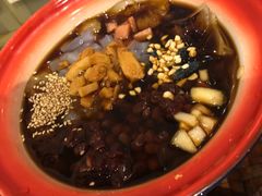 -爆炸头阿姨小四川正宗川味小吃(无任何分店)