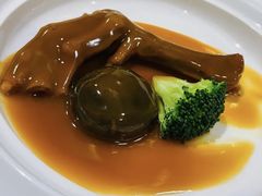 鲍汁鹅掌-涵苑私宴定制(外滩店)