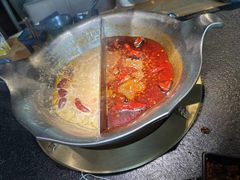 -湊湊火锅·茶憩(南京东路悦荟店)