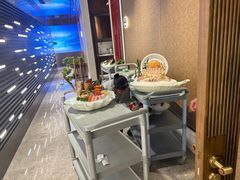 -鼎泰亨·海鲜牛肉餐厅(滨江店)
