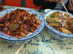 -壹阁胡羊焖饼(特色小吃街店)