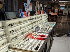 -爱视眸Eyeblling眼镜·依视路·蔡司镜片折扣店(百联南方商城购物中心)