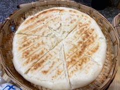 丽江粑粑-阿婆情腊排骨火锅(金虹路店)