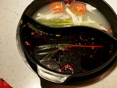 -钢管厂五区小郡肝串串香(奥克斯广场锦城万达店)