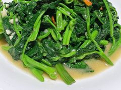 -炆艺乳鸽·煲仔饭大排档(望京来广营店)
