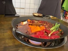 -黄潇洒老火锅(九眼桥宏济巷店)
