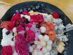 奶刨冰-串妹花式冰粉(乐山总店)
