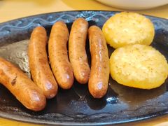 黑椒烤肠+薯饼-萨莉亚意式餐厅(国展天虹店)