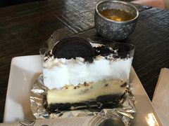奥利奥芝士蛋糕-莓园冰淇淋店