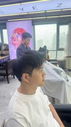 -藤野造型烫发染发