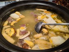 -一朵菌·野生菌探索家火锅(南亚店)