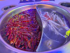 -钢管厂五区小郡肝串串香火锅(人民广场店)