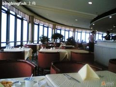 靠窗位-汇泉王朝大饭店-旋转餐厅(南海路店)