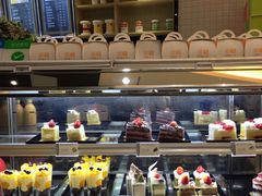 面包甜点陈列柜-沁园(新沙正街店)