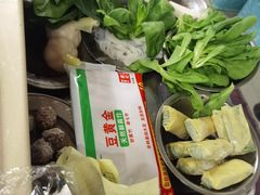 -月圆火锅(宁海东路二店)