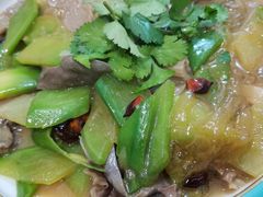 -鑫真味私房菜馆