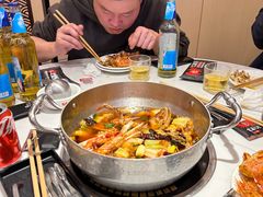 -七欣天香辣蟹火锅(闵行浦江欢乐颂店)