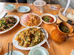 -杨老大生皮白族菜