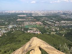 -鬼笑石后山停车场