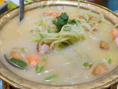 萝卜丝炖海鲜-绿岛酒楼(小海地店)