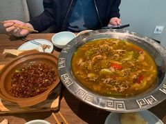 -有红鸡毛店·川菜(建设路店)