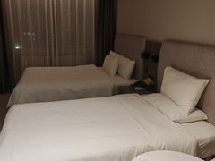 -汉庭(北京大兴枣园地铁站店)
