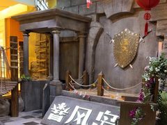 -暴风岛沉浸式体验馆(百联世纪店)