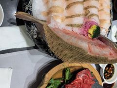 -红鼎豆捞·非遗鲍皇汤火锅(宝丰路店)