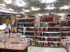 -覔书店(壹方城店)