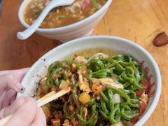 -手擀菠菜面(西康路店)