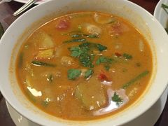 -Dang restaurant (patong phuket)