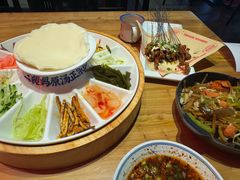 -怪噜范·老贵阳街头名小吃(汇金星力城店)