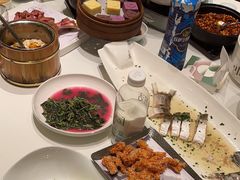 -绿杨春·淮扬宴(庐山路店)
