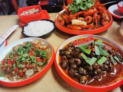 -老闵田螺馆·南昌特色小炒(梦时代店)
