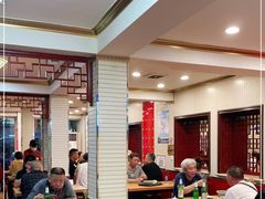 大堂-门框胡同百年卤煮(新街口店)