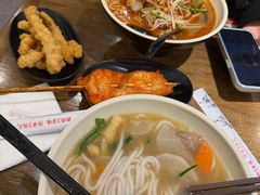 -鑫花溪牛肉米粉(东环大润发店)
