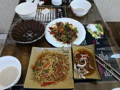 -萨宁音登锡伯风味餐厅(一楼店)
