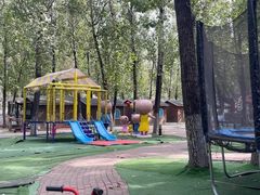 -蓝地时尚庄园(北京清河营地铁站店)