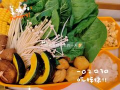 -润园四季椰子鸡火锅(海上世界店)