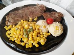 苹果木肋眼牛排-豪客来牛排(府河店)