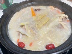 -三人行骨头王火锅(长寿店)