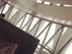 -广州塔卢特斯法国旋转餐厅