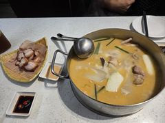 -肥仔文澳门猪骨煲(南京西路店)