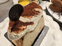 -W COLLECTIVE  DESSERT SHOP