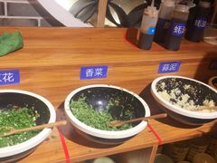 -大龙辣火锅·龙虾·烧烤(湖滨新天地店)