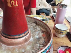 -毛辣果·贵州红酸汤牛肉火锅(西单店)