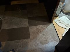 -粤塔x电竞酒店(深圳龙华大浪后浪新天地店)