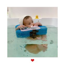 -太阳星婴儿游泳(佰利庄园店)