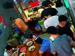 -老巷口螺蛳粉(柳州总店)