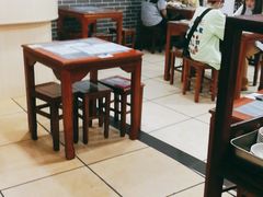 大堂-黄师奶甜品店